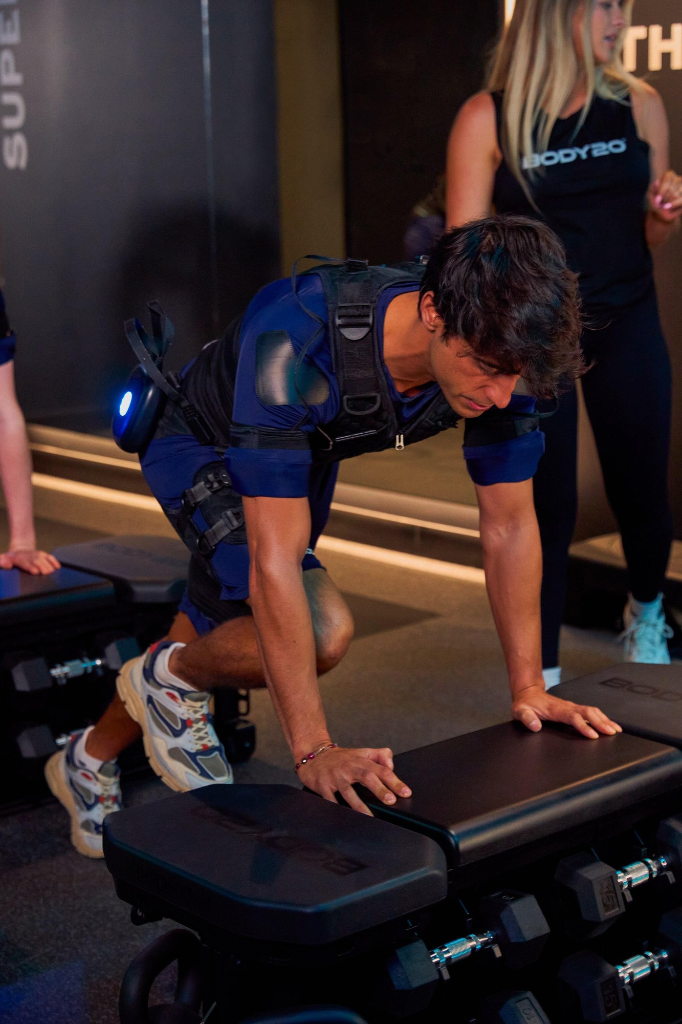 Individual working out at BODY20